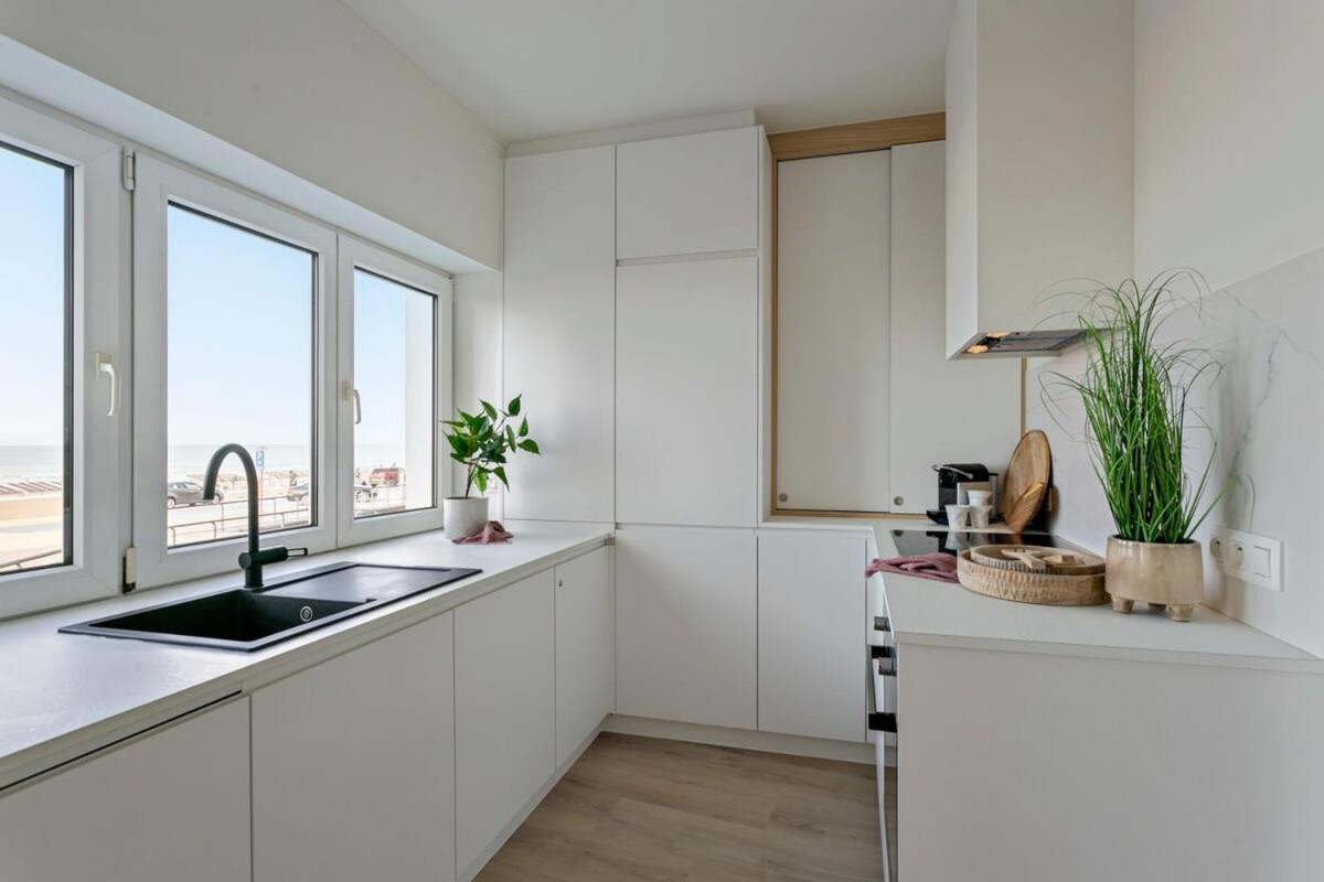 Huswell - Stylishly Refurbished With Sea View Appartement *